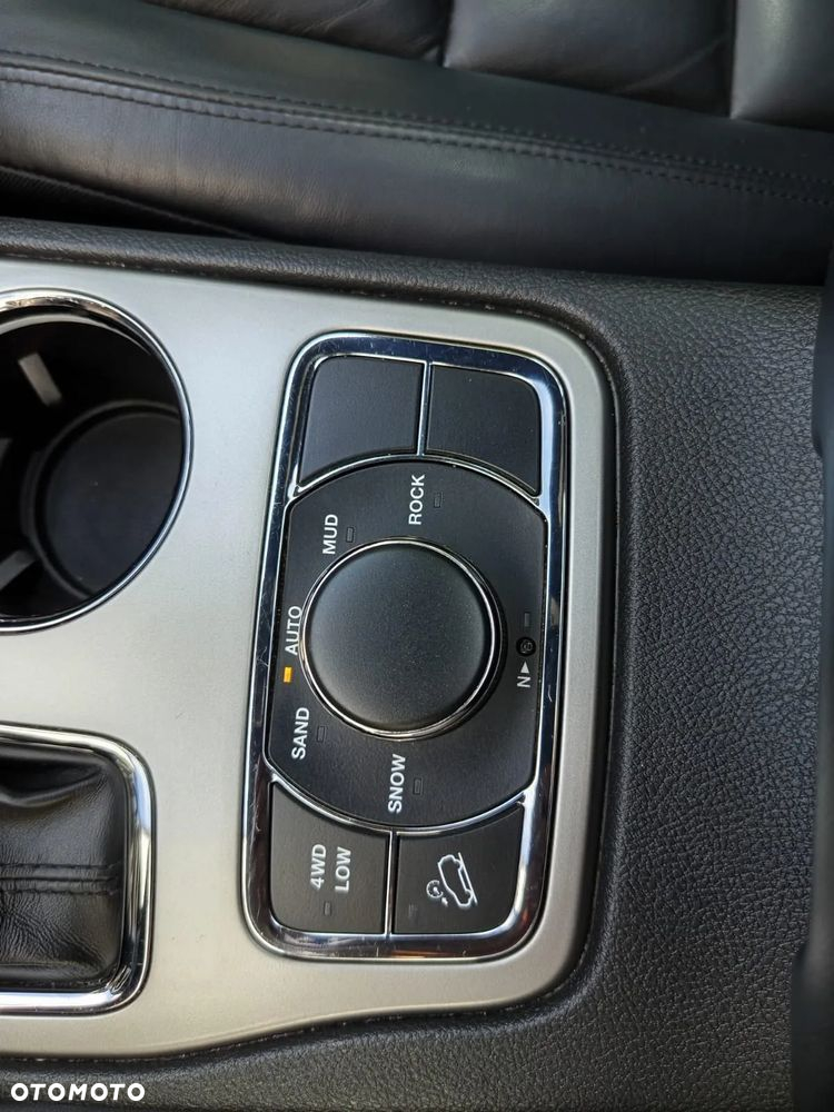 Jeep Grand Cherokee 3.6 V6 Limited - 31