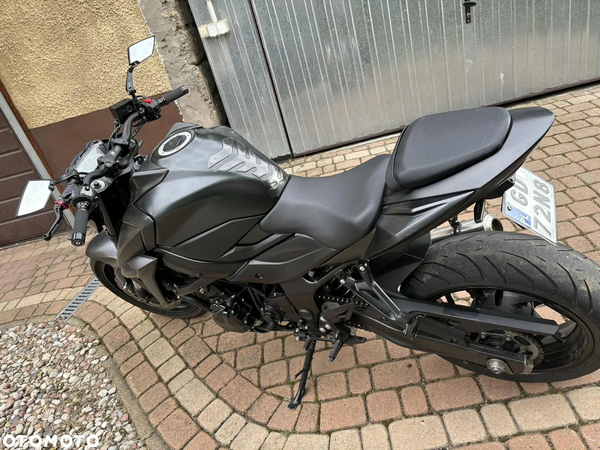 Suzuki GSX - 9