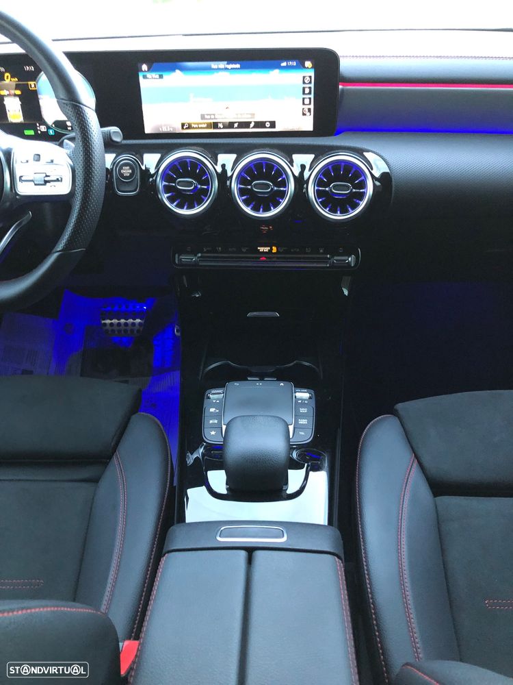 Mercedes-Benz CLA 250 e Shooting Brake AMG Line - 25