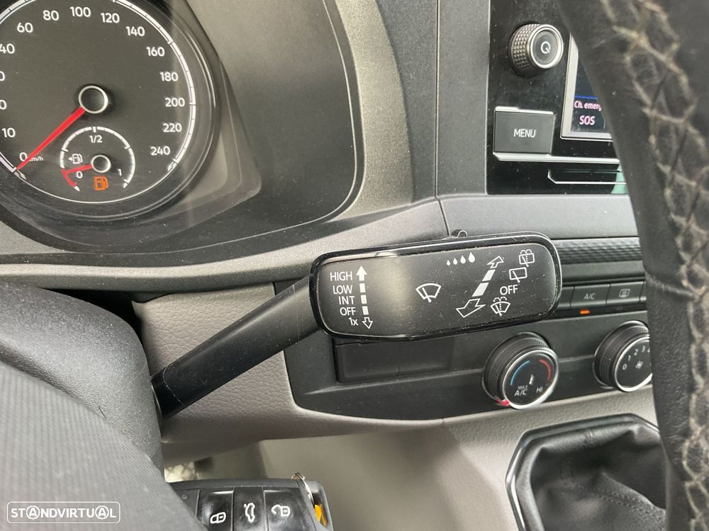 VW Transporter 2.0 TDI - 22