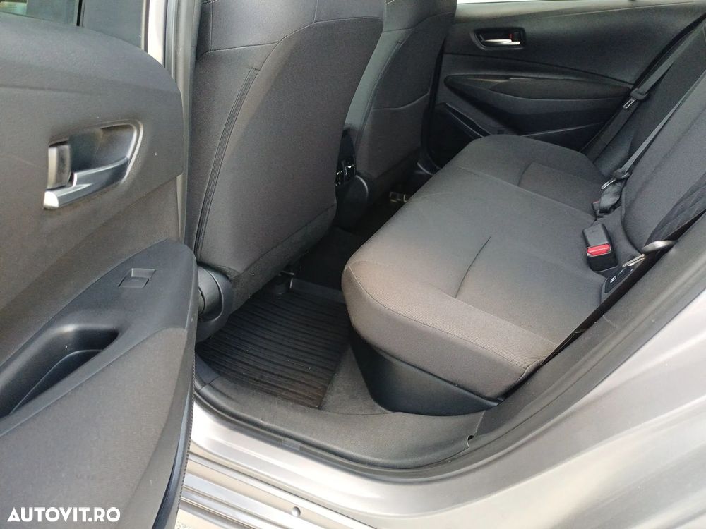 Toyota Corolla 1.8 HSD Dynamic - 19