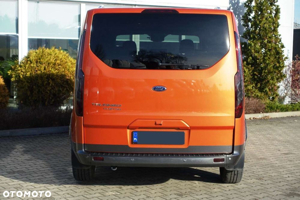Ford Tourneo Custom - 6