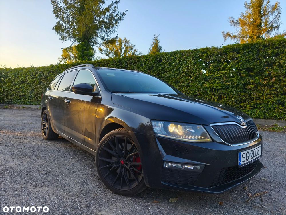 Skoda Octavia 2.0 TSI RS DSG - 1