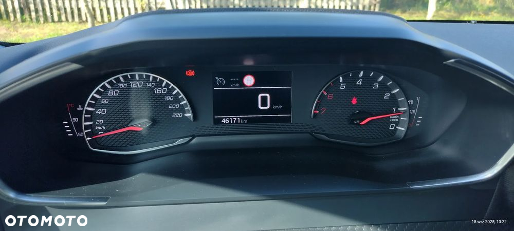 Peugeot 208 1.2 PureTech Allure Pack S&S - 2