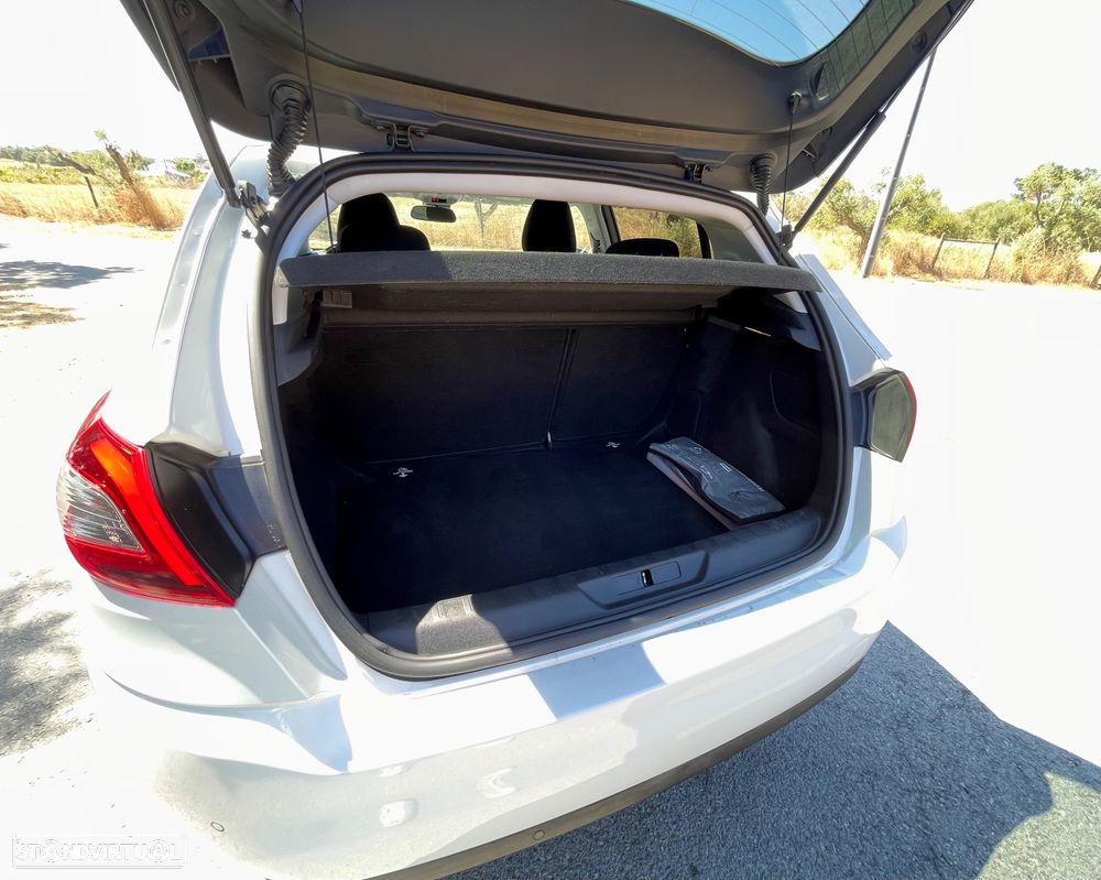 Peugeot 308 1.5 BlueHDi Allure - 20