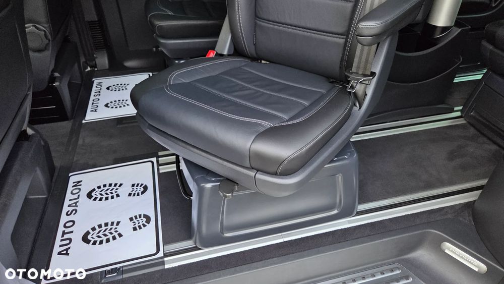Volkswagen Multivan 6.1 2.0 TDI L1 Highline 4Motion DSG - 25