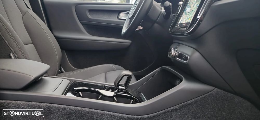 Volvo C40 Recharge Extended Range Plus - 8