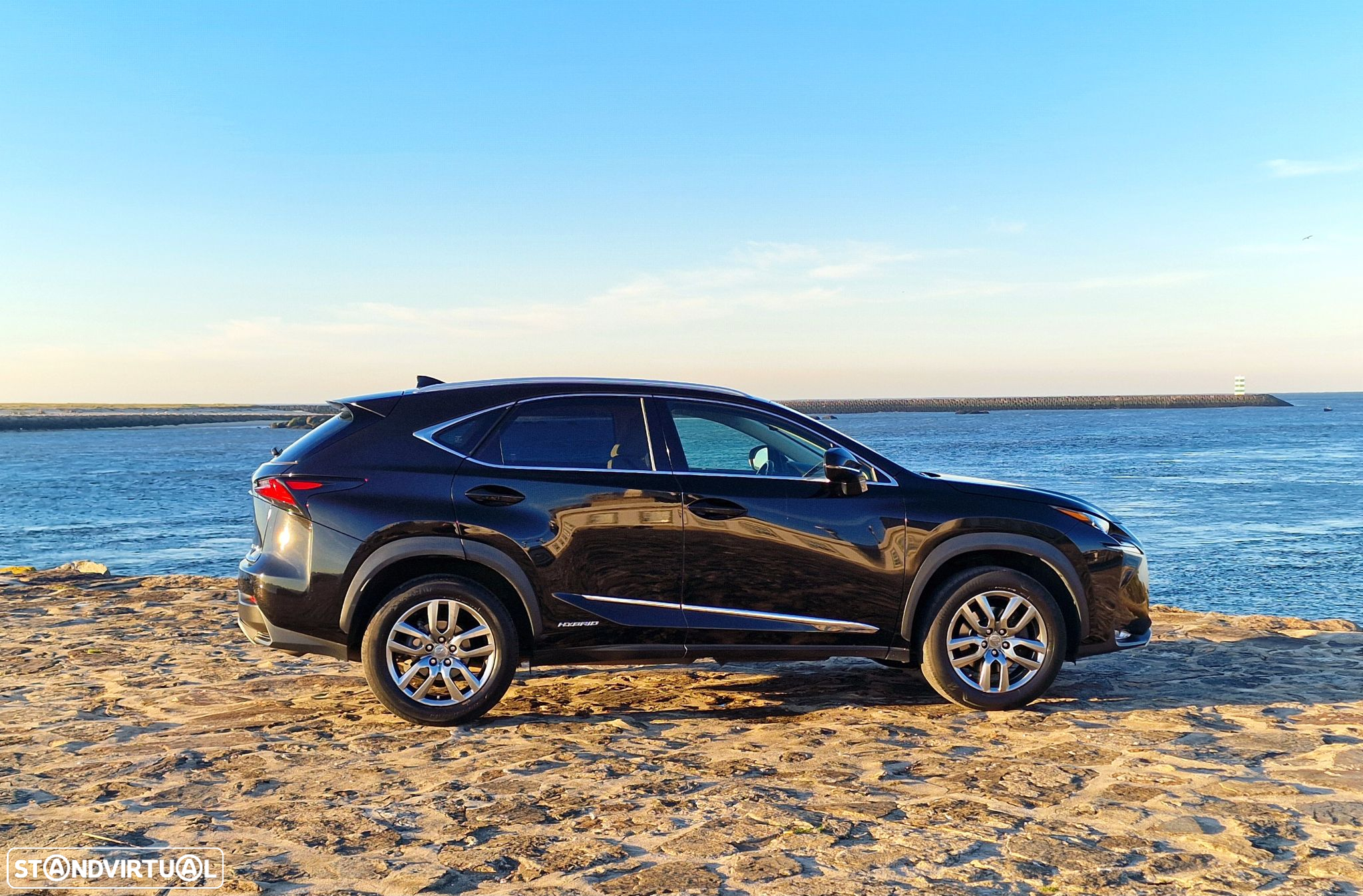Lexus nx-300h Executive - 7