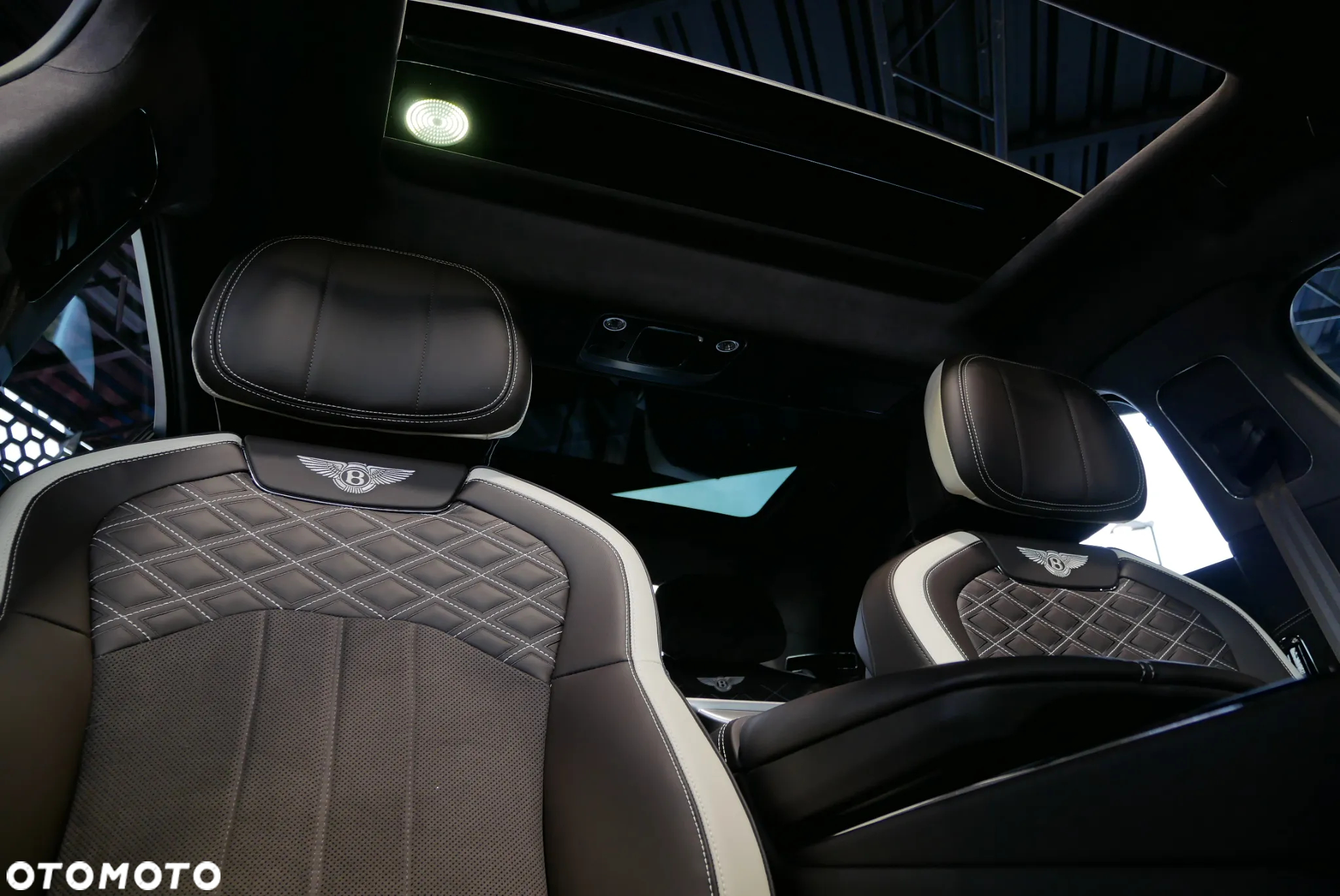 Bentley Flying Spur - 27