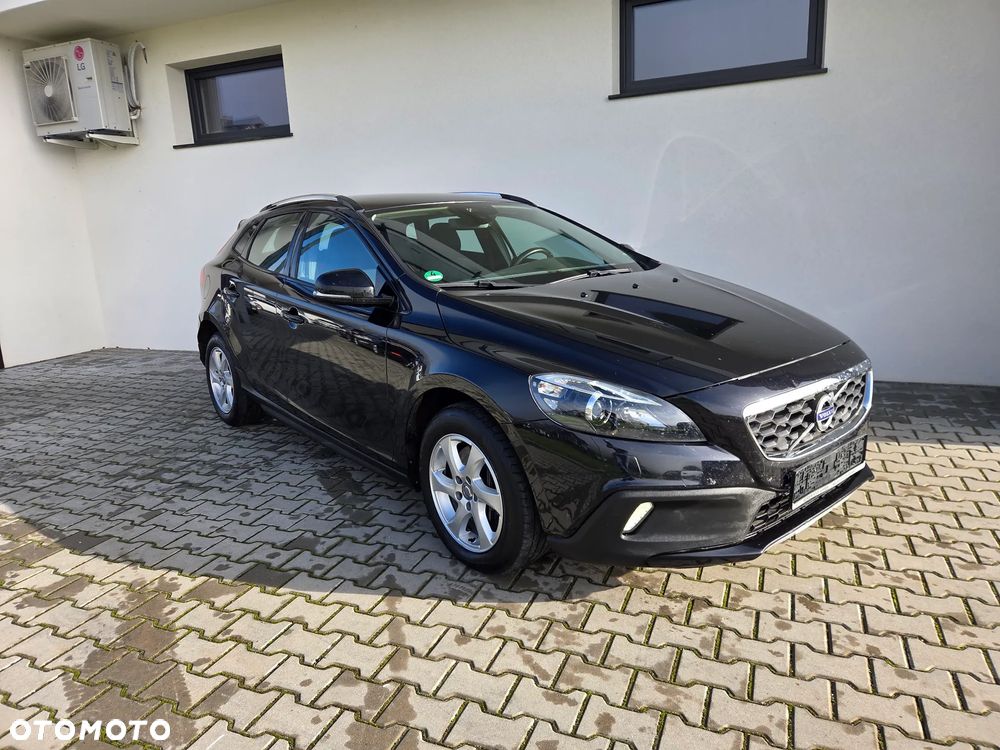 Volvo V40 Cross Country - 5