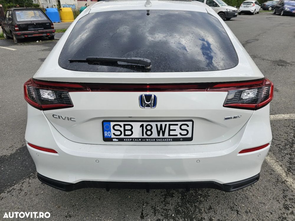 Honda Civic 2.0 e:HEV E-CVT Advance - 4
