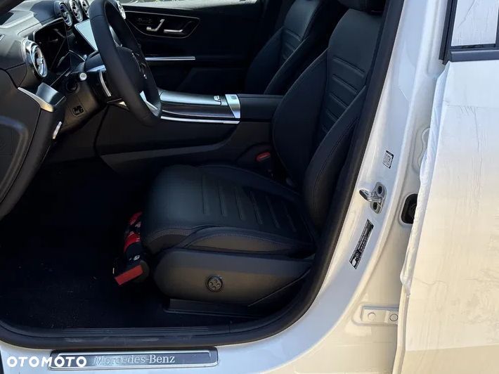 Mercedes-Benz GLC 220 d mHEV 4-Matic AMG Line - 11
