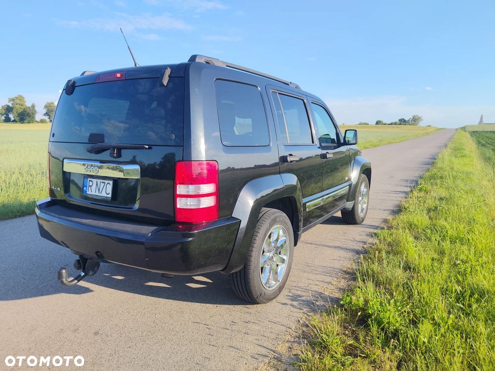 Jeep Liberty - 3
