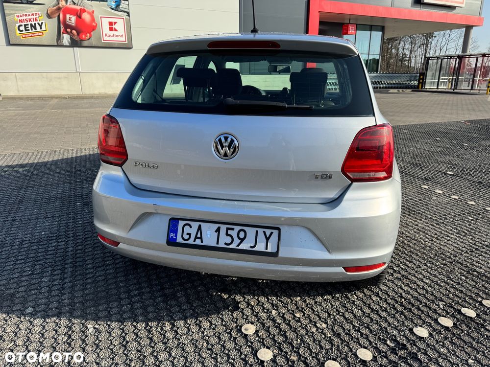 Volkswagen Polo 1.4 TDI Comfortline - 8