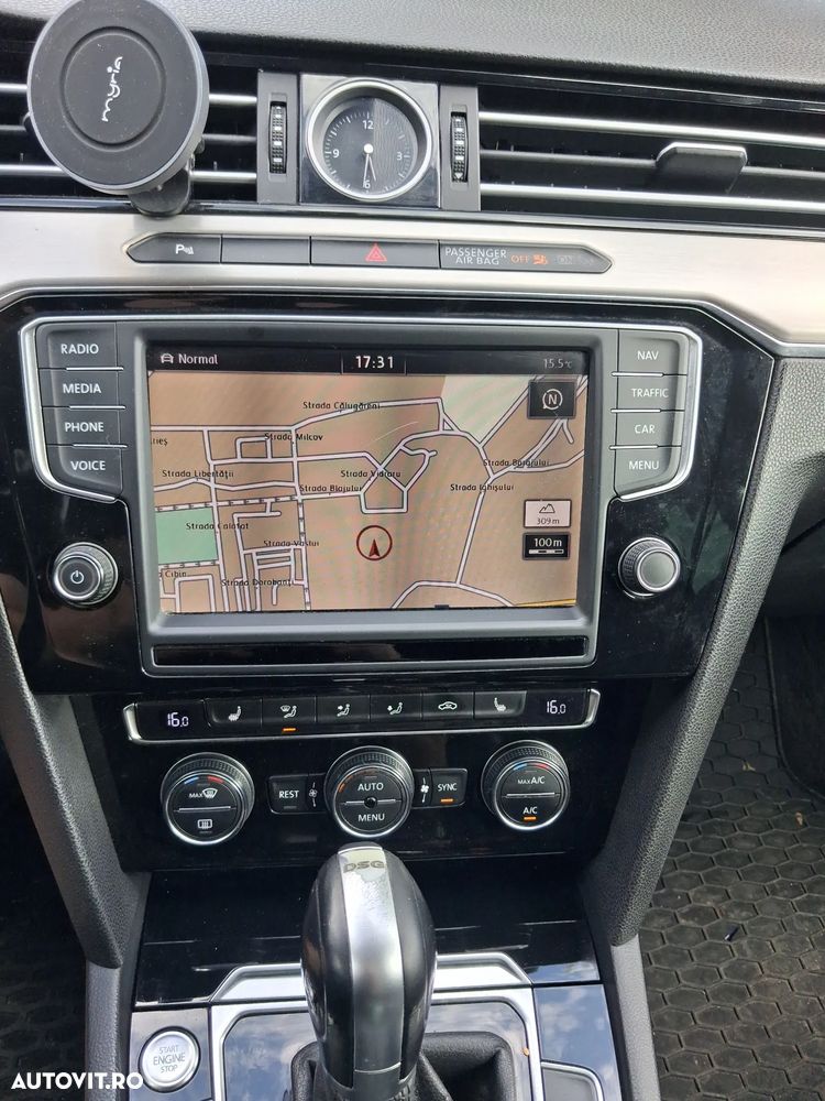 Volkswagen Passat - 10