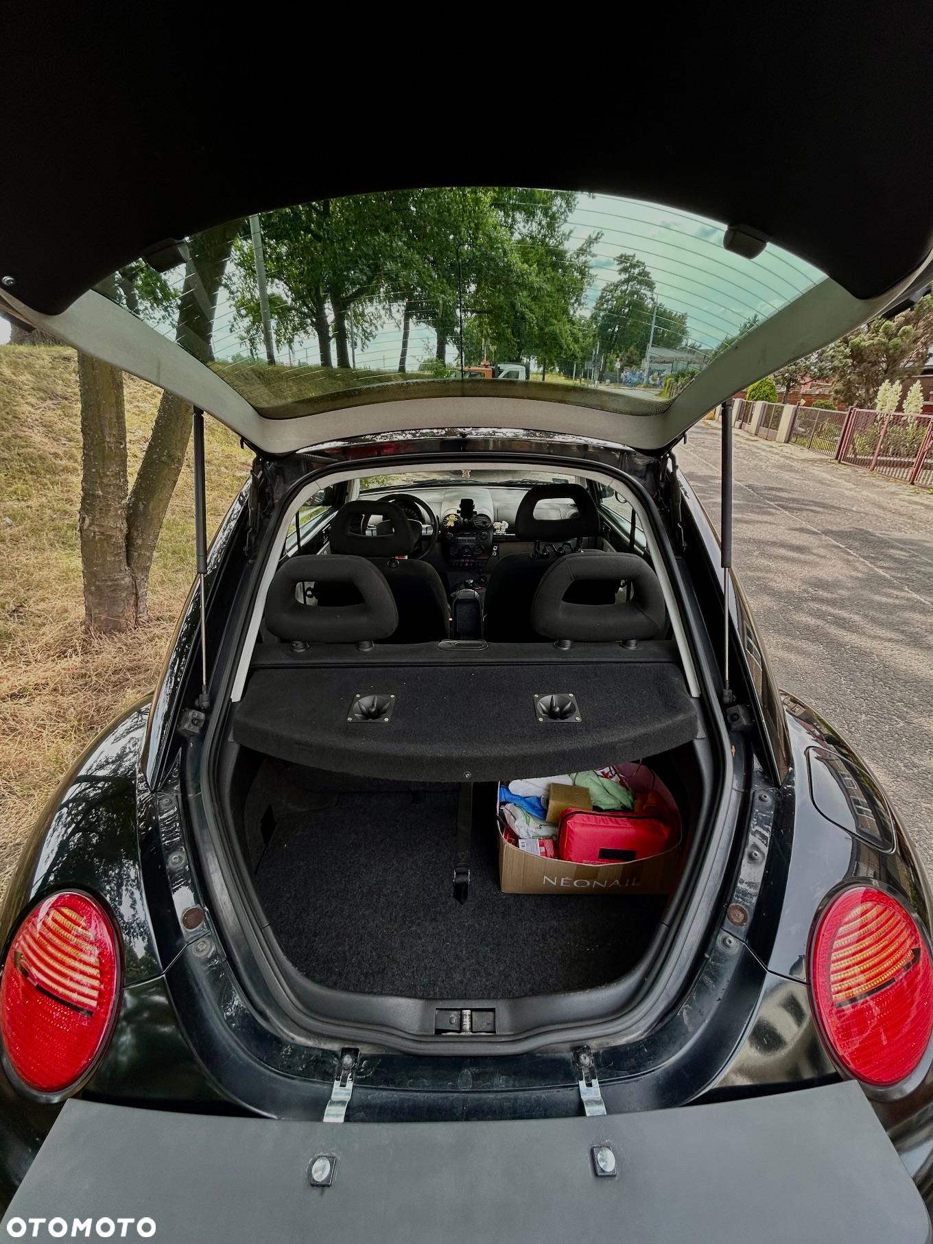 Volkswagen New Beetle 2.0 - 9