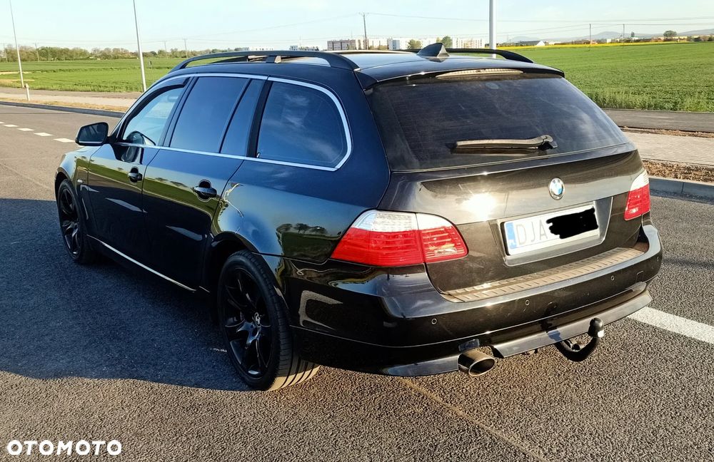BMW Seria 5 520d Edition Exclusive - 6
