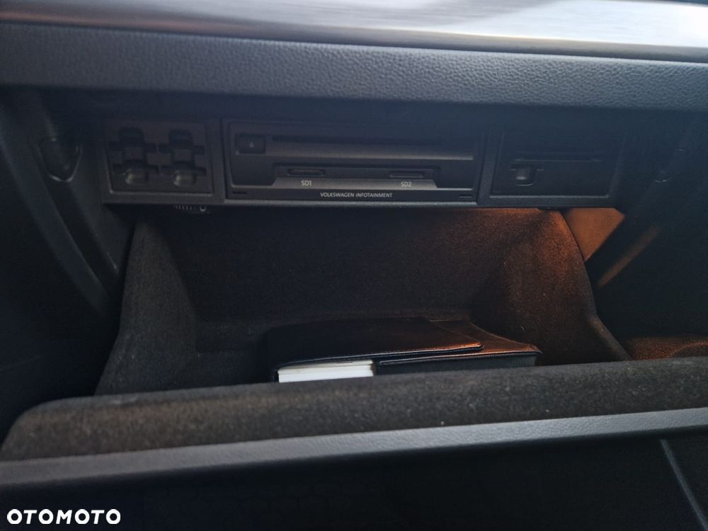 Volkswagen Golf - 19