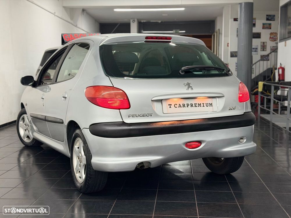 Peugeot 206 1.1 Black & Silver II - 8