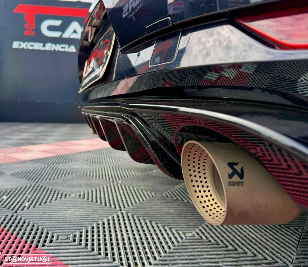 VW Golf 2.0 TSI GTi TCR DSG - 26