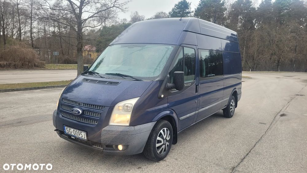 Ford Transit - 1