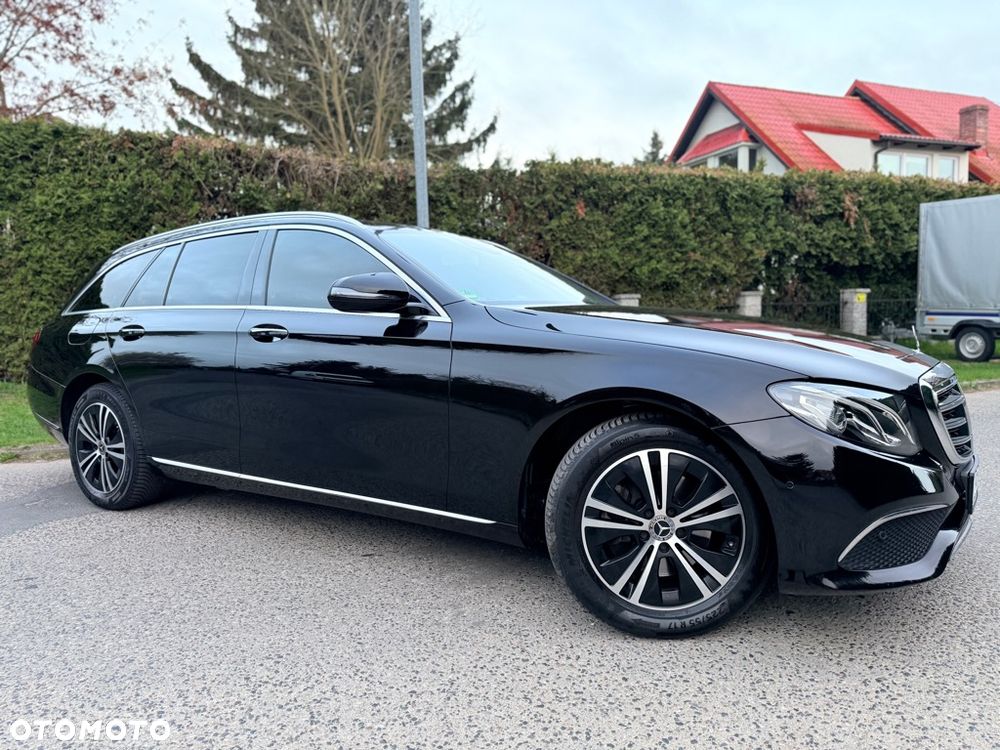 Mercedes-Benz Klasa E 220 d 4-Matic Avantgarde - 11