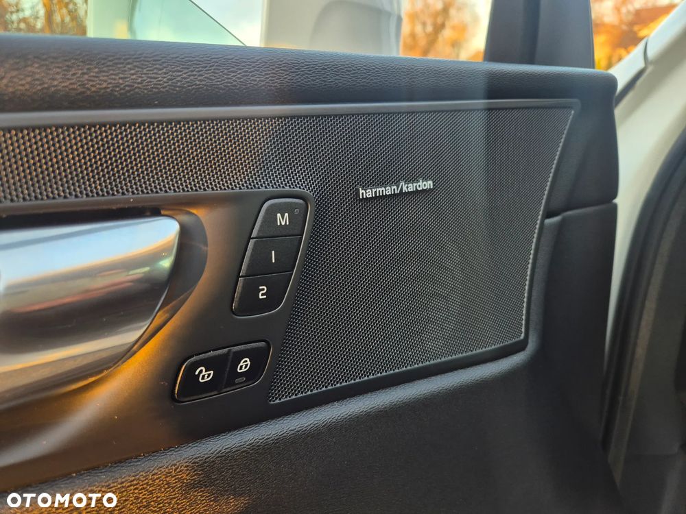 Volvo XC 60 D4 AWD Geartronic Inscription - 14