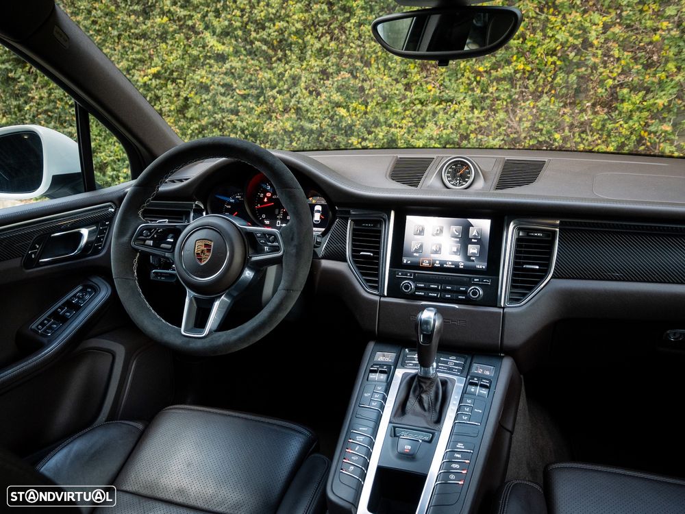 Porsche Macan GTS - 39
