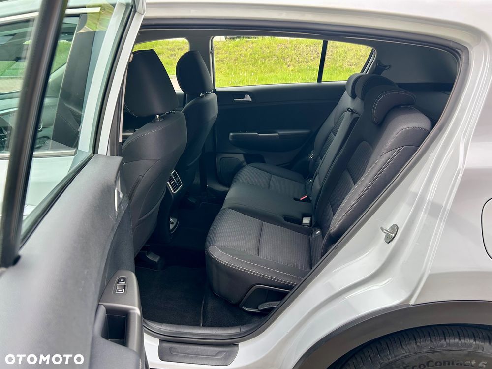 Kia Sportage 1.6 T-GDI 2WD VISION - 20