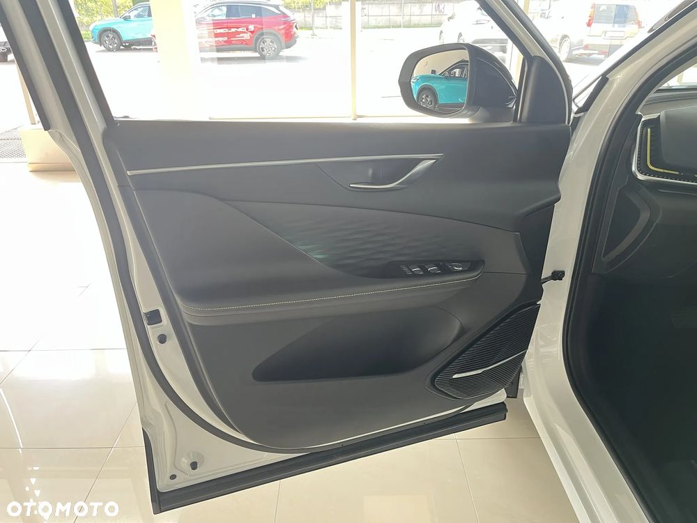 BAIC 5 1.5T Comfort DCT - 9