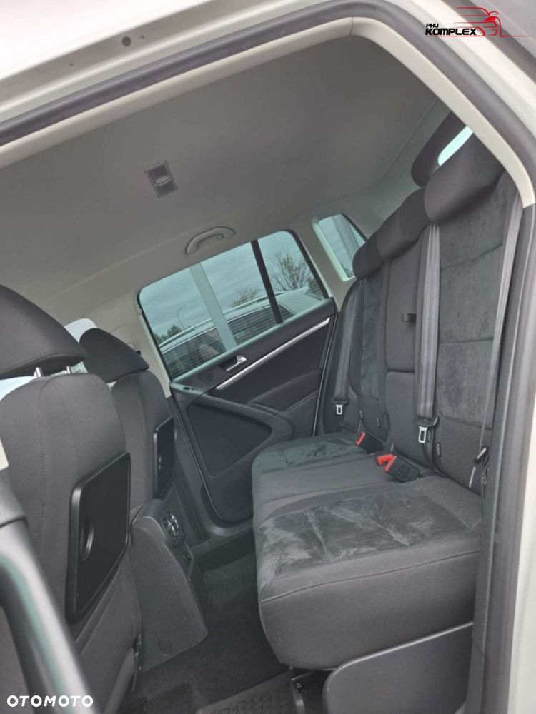 Volkswagen Tiguan - 10