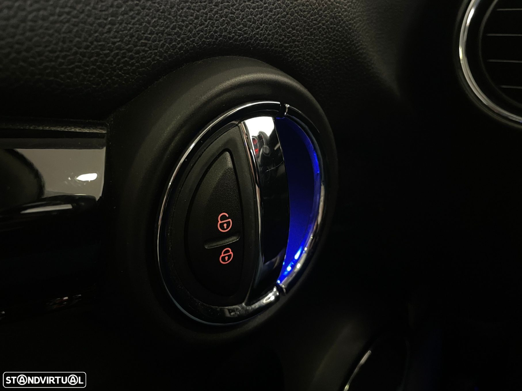 MINI 5 Portas One D - 35