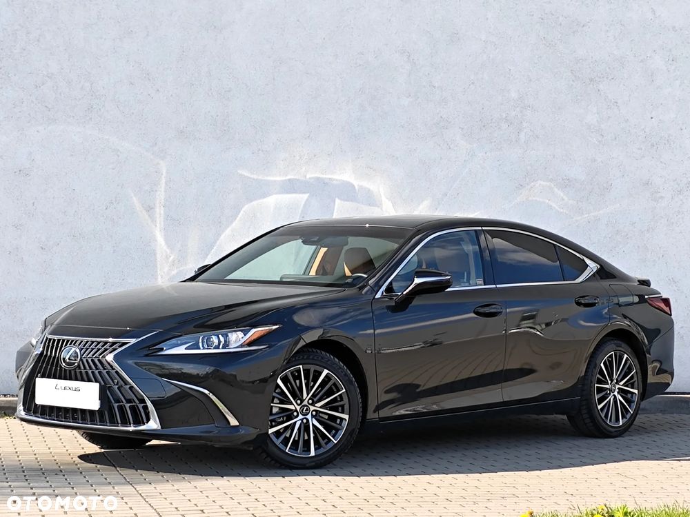 Lexus ES 300h Business Edition - 2