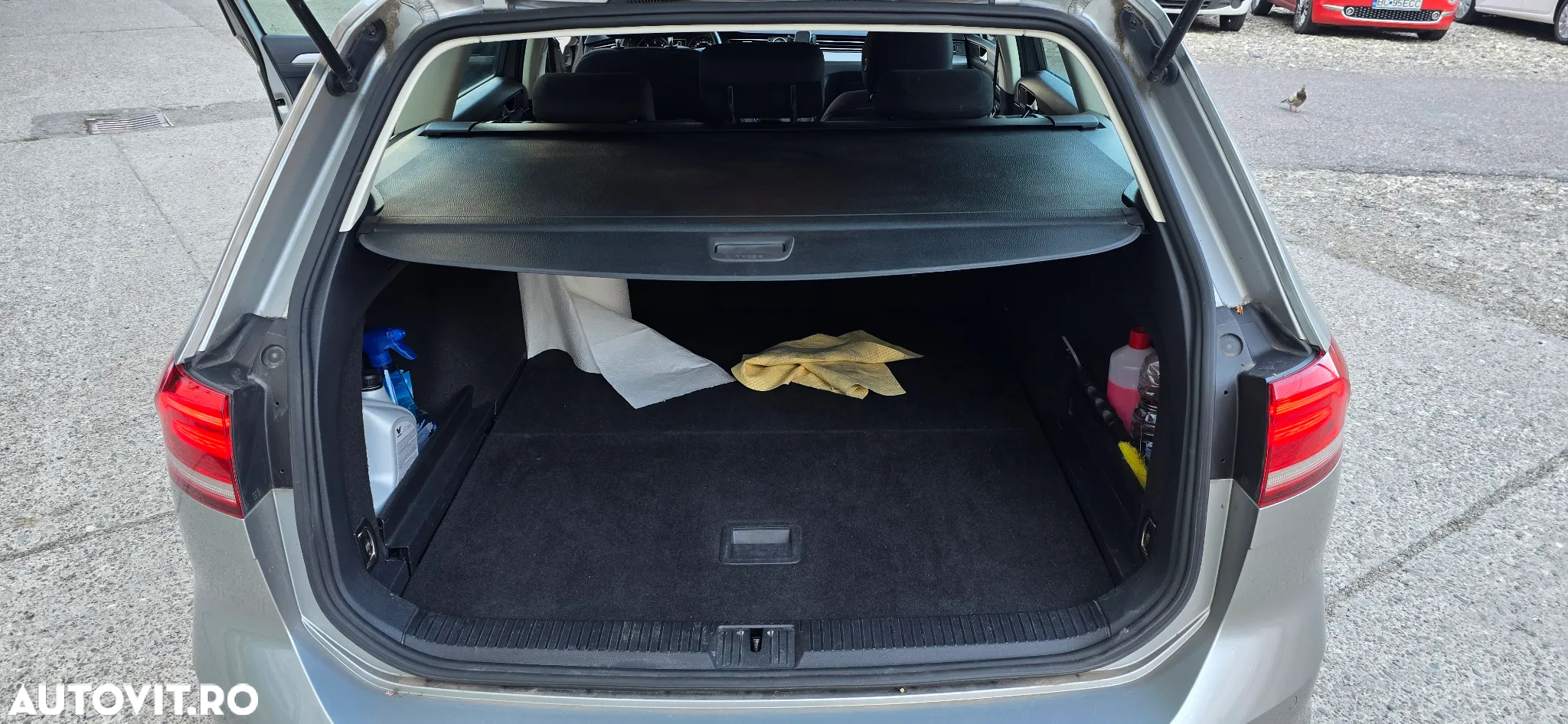 Volkswagen Passat Variant 2.0 TDI DSG Comfortline - 12
