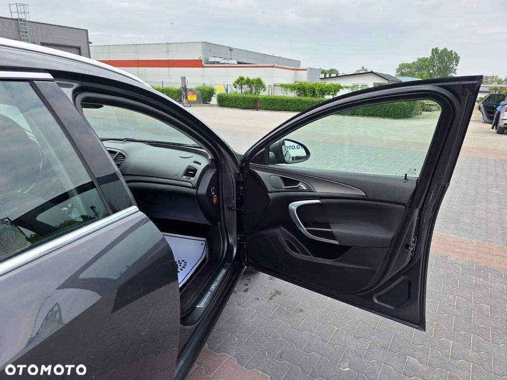 Opel Insignia 1.6 Turbo Design Edition - 10