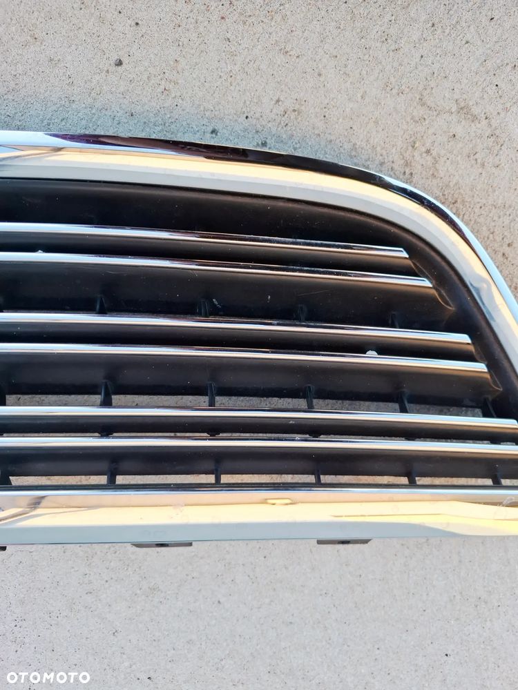 Grill Logo Atrapa Maski Chłodnicy VW Phaeton 3D0853651H 3D7857600 - 3