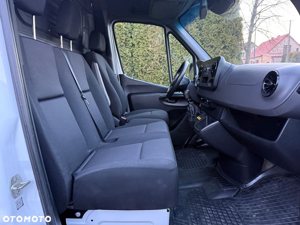 Mercedes-Benz Sprinter 319 CDI 3.0 - 14