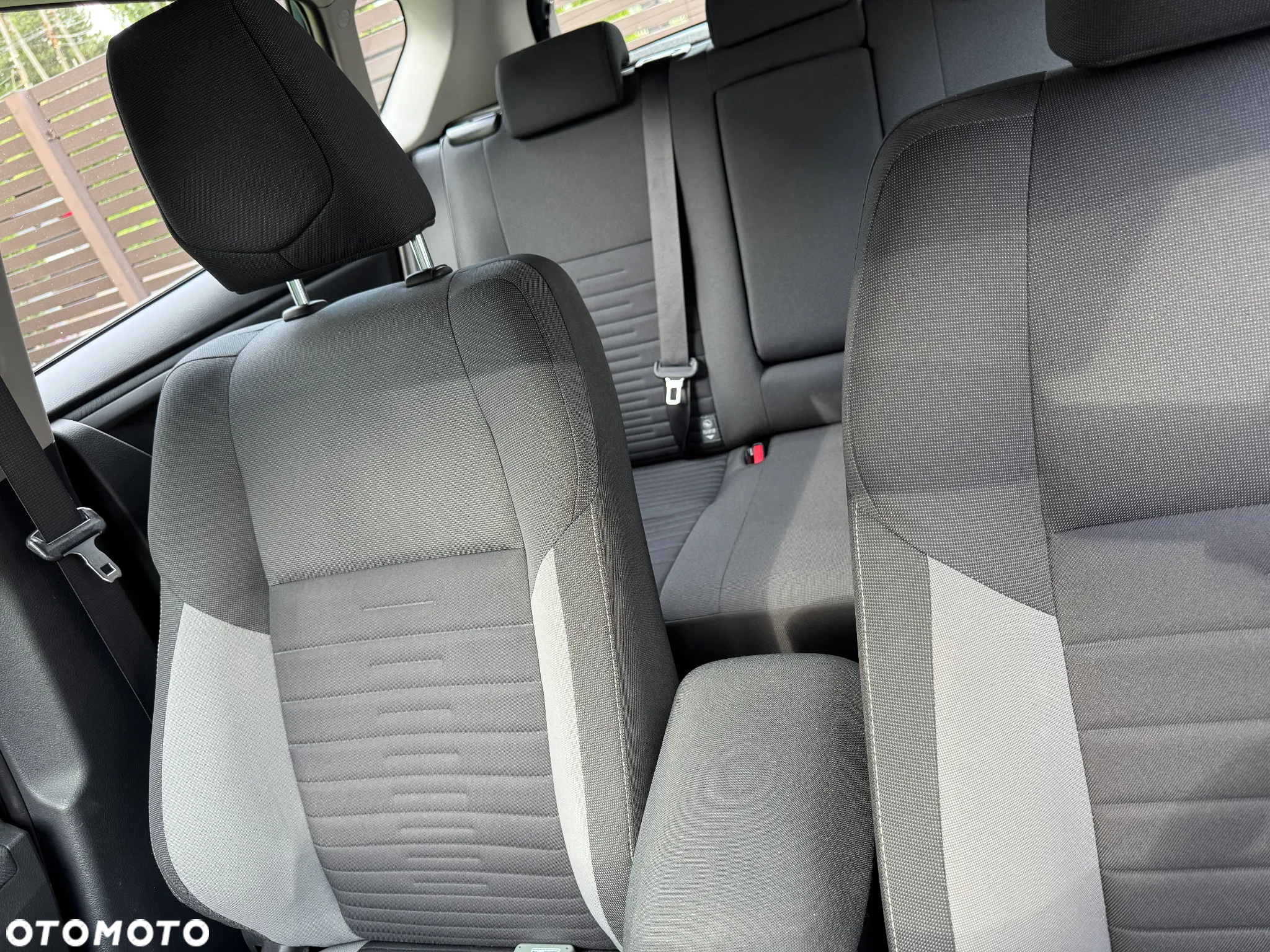 Toyota Auris 1.6 Comfort MS - 10