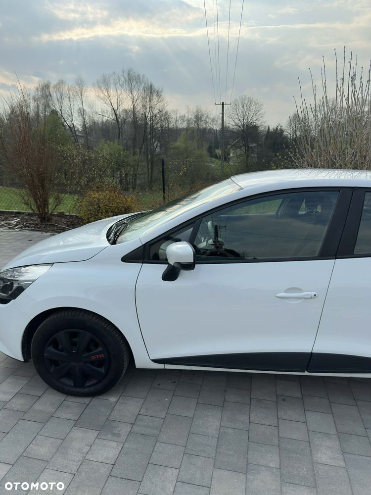 Renault Clio Energy dCi 90 Start & Stop LIMITED - 10