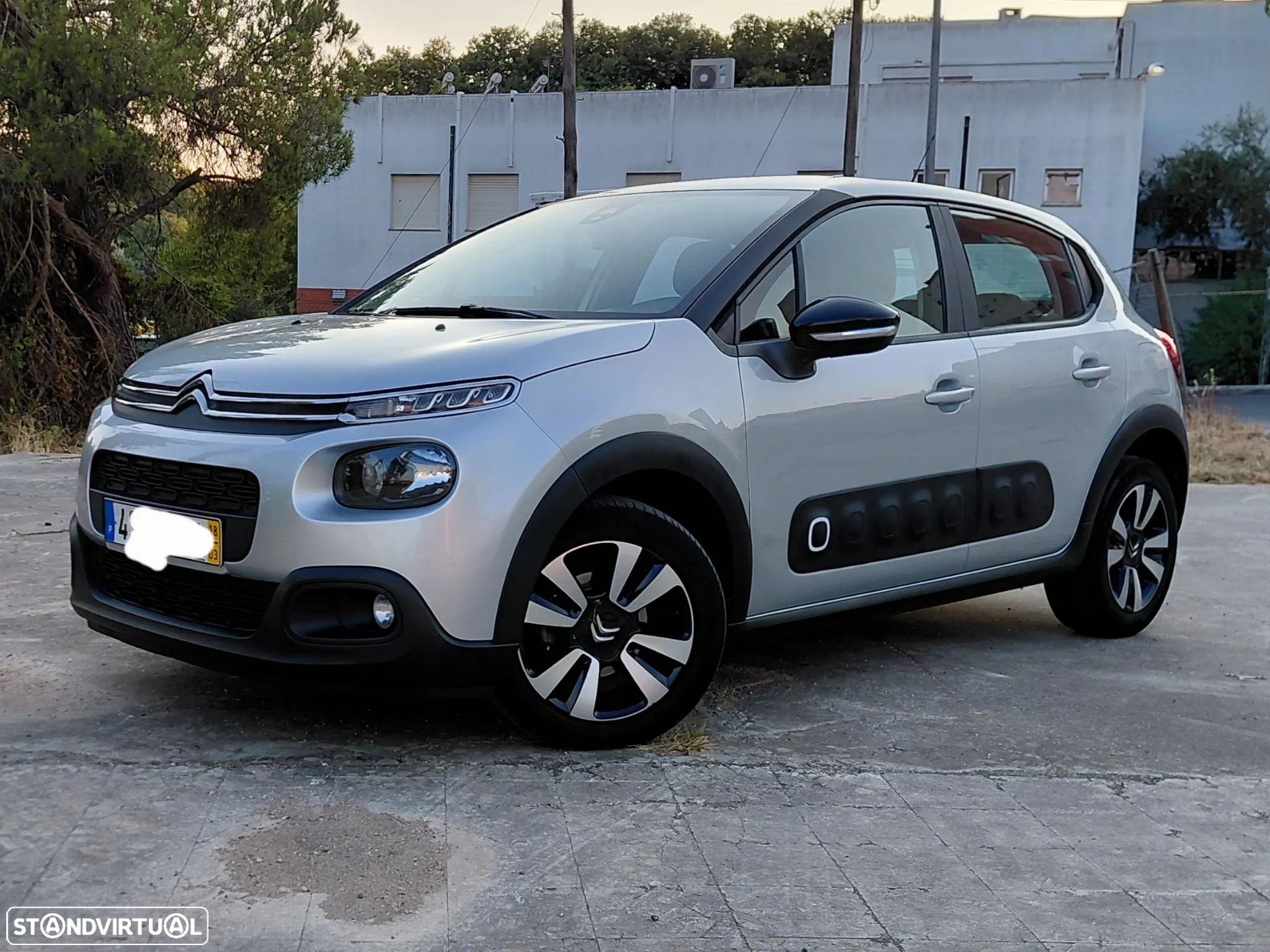 Citroën C3 1.6 BlueHDi Feel - 1