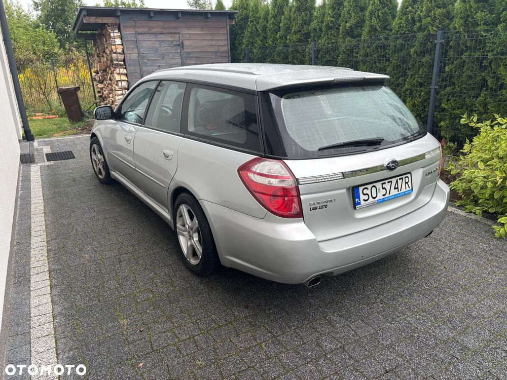 Subaru Legacy - 6