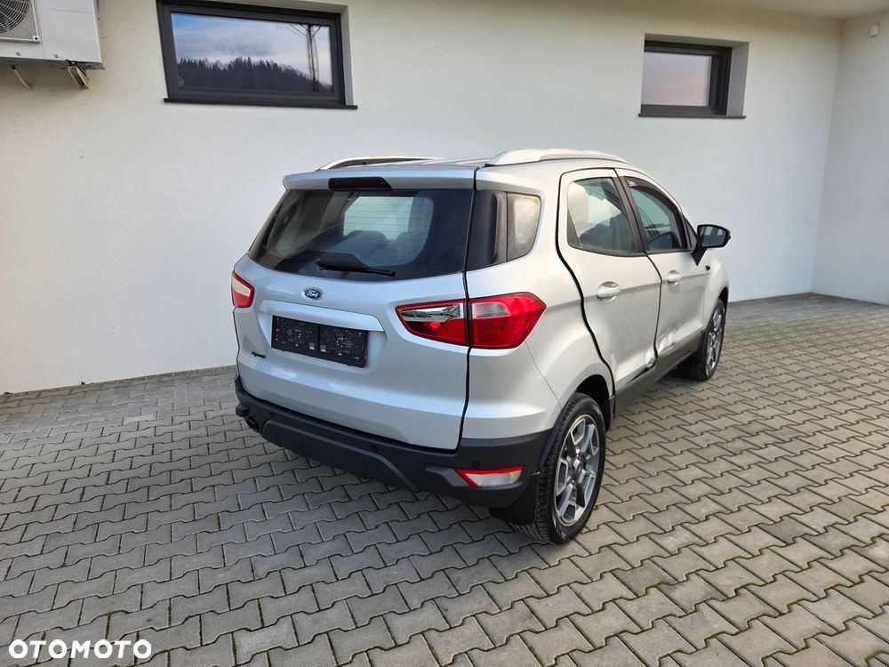 Ford EcoSport - 4
