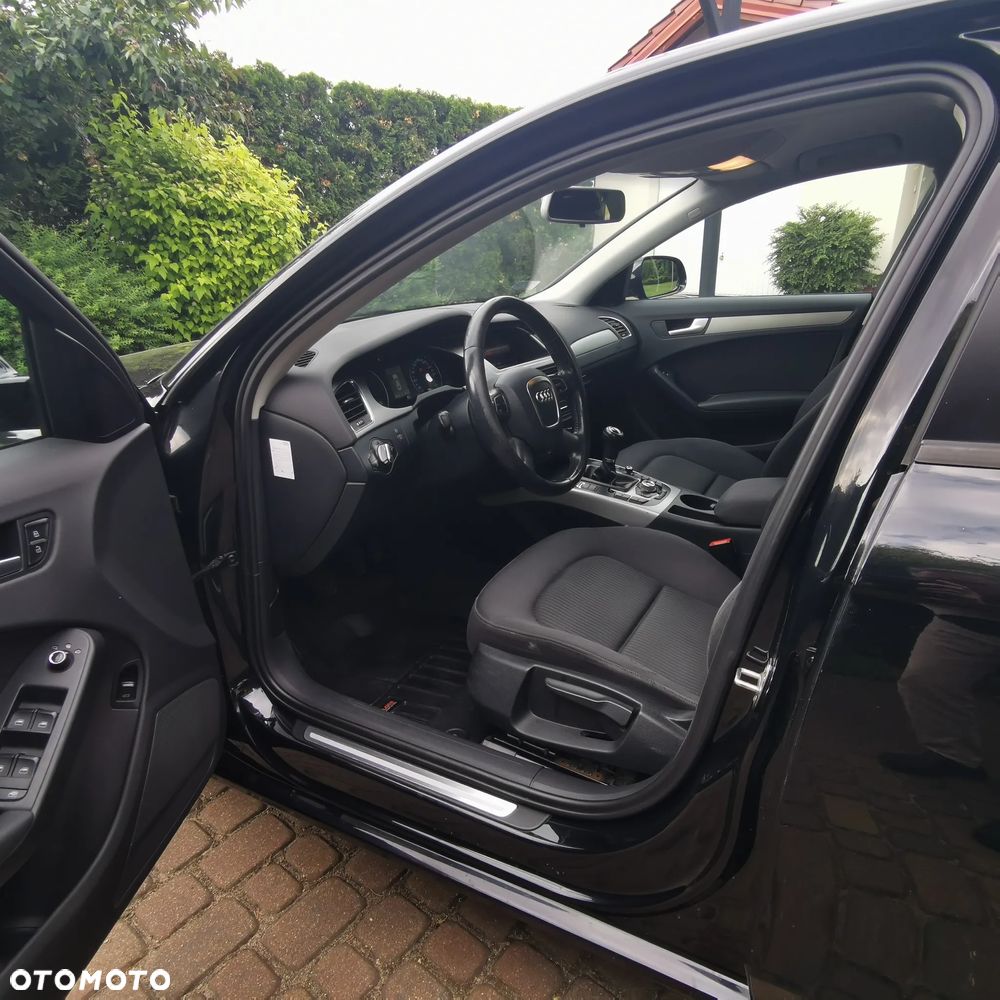 Audi A4 Limousine 2.0 TDI e DPF - 11
