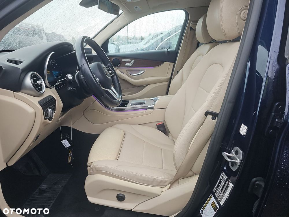Mercedes-Benz GLC 300 4Matic 9G-TRONIC Edition Avantgarde - 8