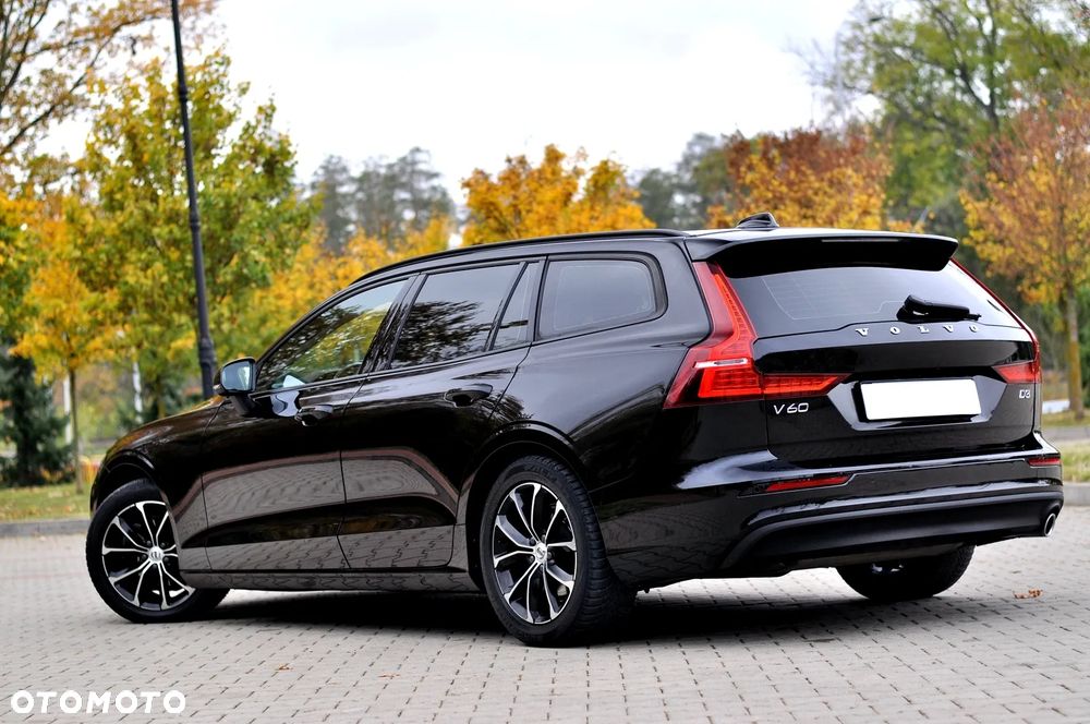 Volvo V60 D3 Momentum Pro - 10