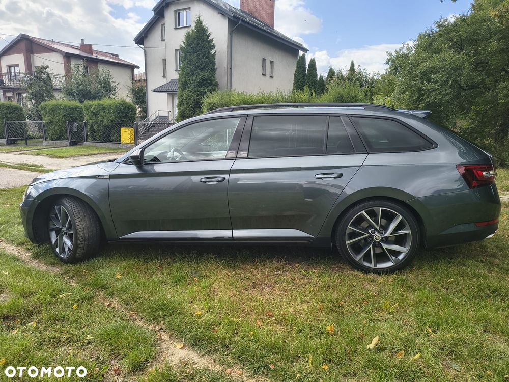 Skoda Superb 2.0 TSI 4x4 Sportline DSG - 4