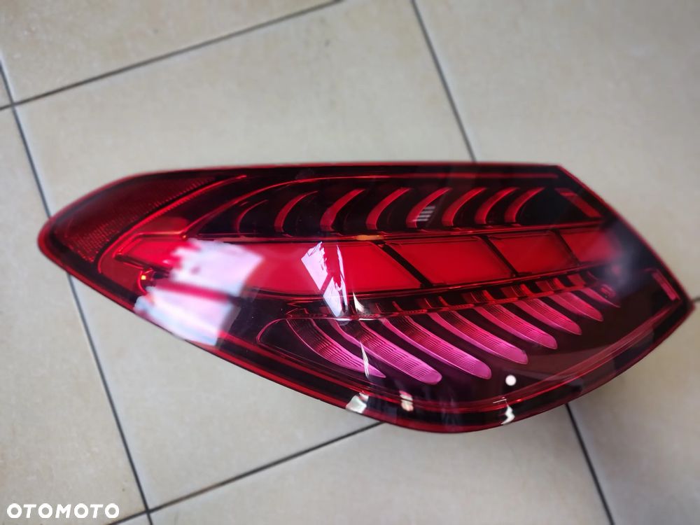 MERCEDES W206 AMG LAMPA TYŁ LEWA ORYGINAŁ - 1