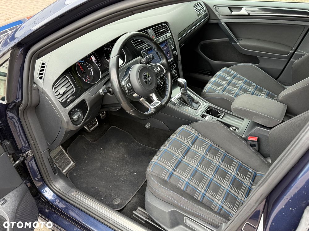 Volkswagen Golf 1.4 TSI Plug-In-Hybrid GTE - 23