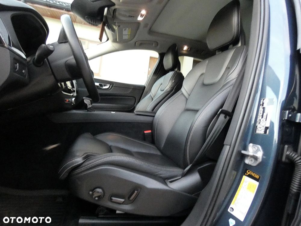 Volvo XC 60 T6 AWD Inscription - 13