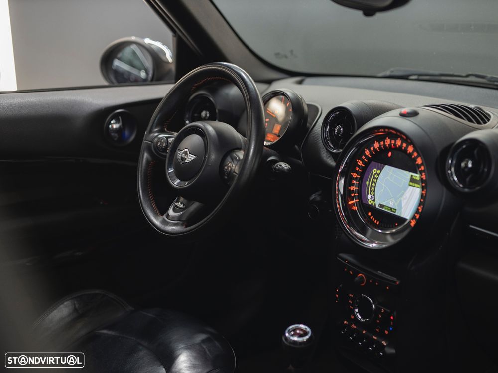 MINI Paceman Cooper D - 17